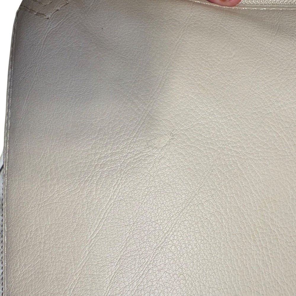 Levenger white leather messenger briefcase laptop bag - Picture 7 of 16